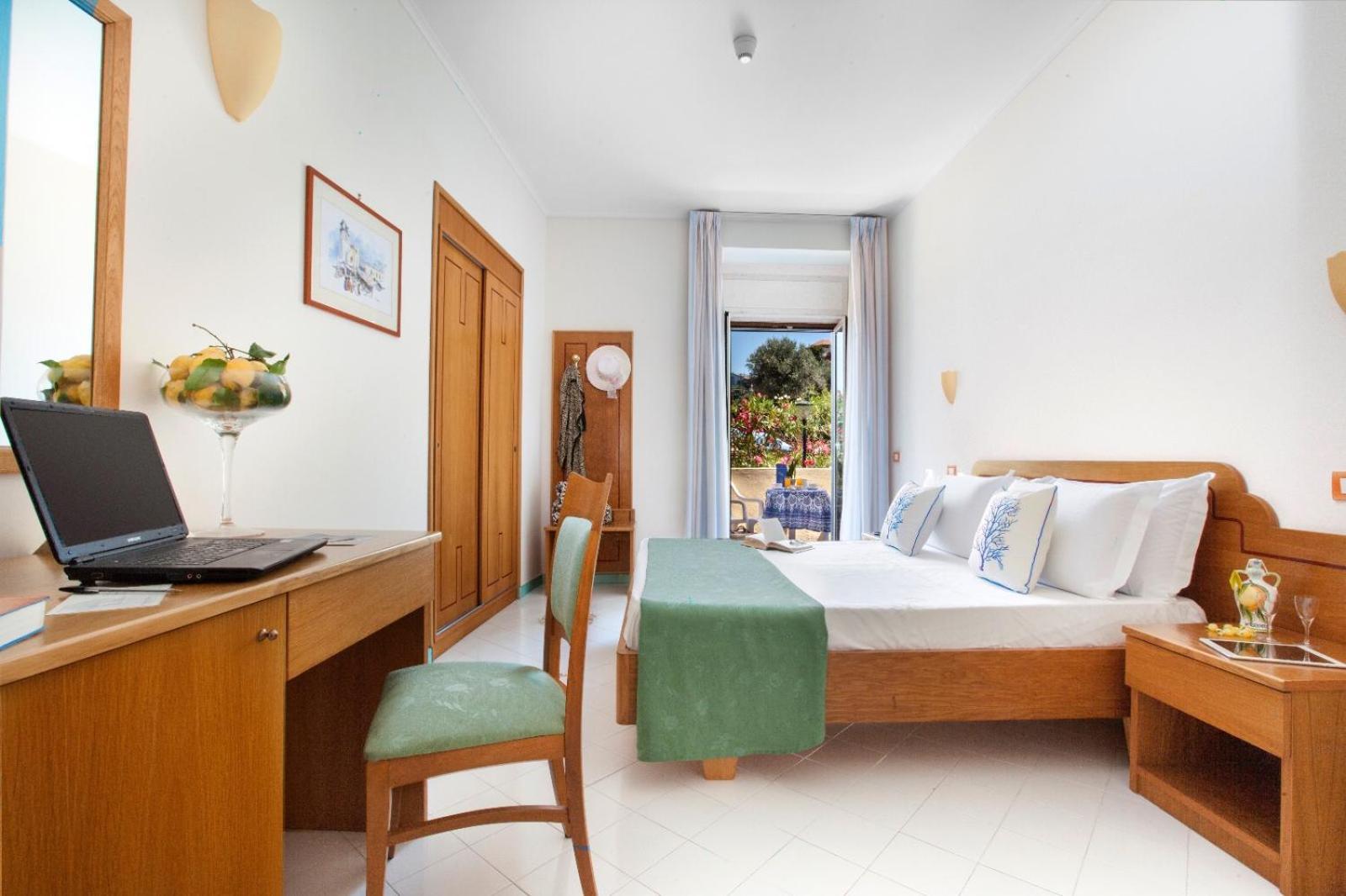 Hotel Piccolo Paradiso Massa Lubrense Esterno foto